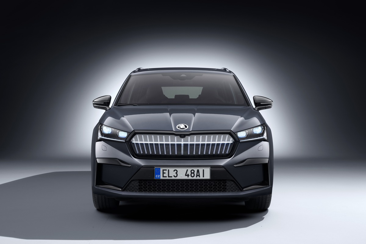 Ab sofort bestellbar: das dynamisch designte Elektro-SUV ŠKODA ENYAQ iV SPORTLINE