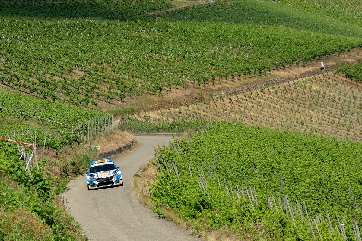 Rallye ADAC Mittelrhein: Titelkampf in der Eifel-Mosel-Region +++ Vierter DRM-Lauf mit Deutschlands Rallye-Elite am 15. und 16. Juni in Föhren bei Trier