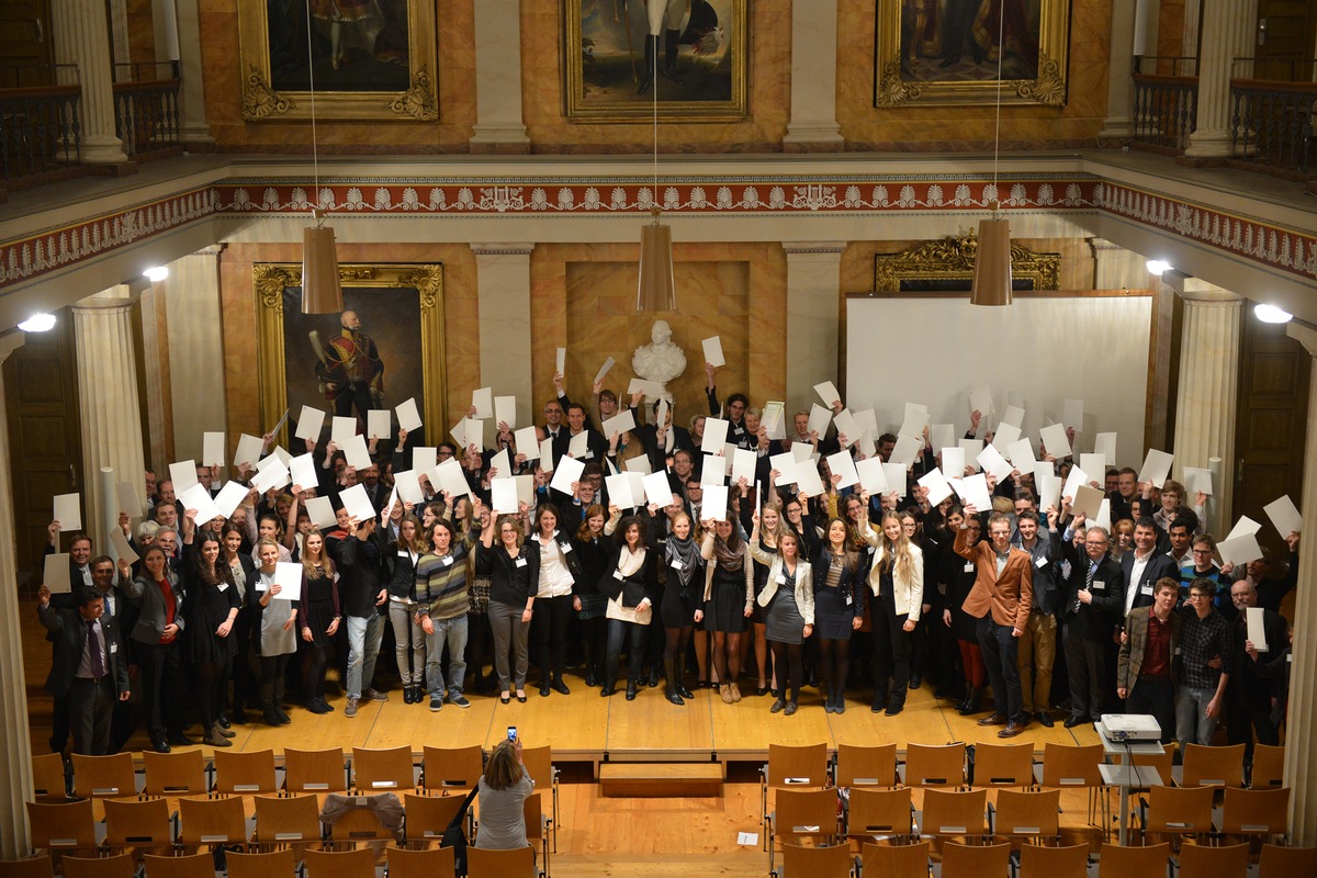 Santander verlängert Stipendien an der Universität Göttingen (FOTO)