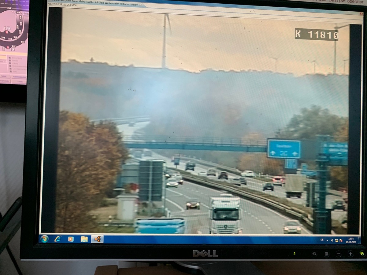 POL-VDMZ: A 63, Nieder-Olm: Starke Sichtbehinderung durch Feuer