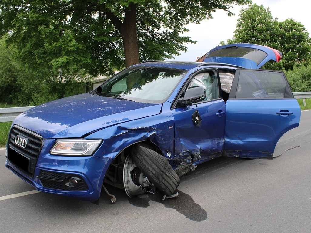 POL-MI: Hoher Sachschaden nach Unfall