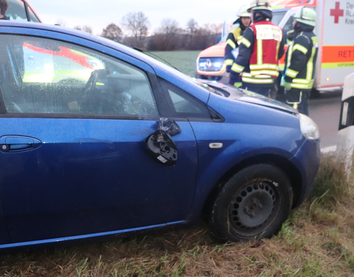 POL-HX: Unfall mit sechs Verletzten nach Überholmanöver