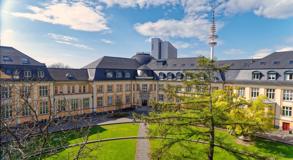 PM: Bucerius Law School erneut Spitzenreiterin im CHE-Ranking für das Studienfach Jura