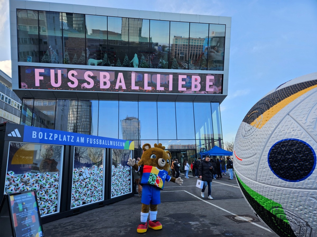 Presse-Info mit Verlosungsangebot: Osterferien im Fußballmuseum