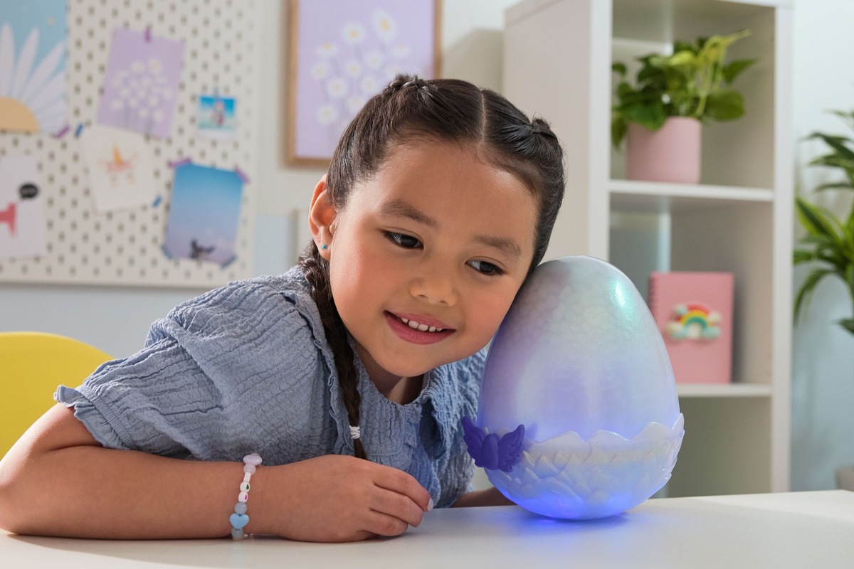 Pressemeldung Spin Master | Hatchimals Magie aus dem Ei