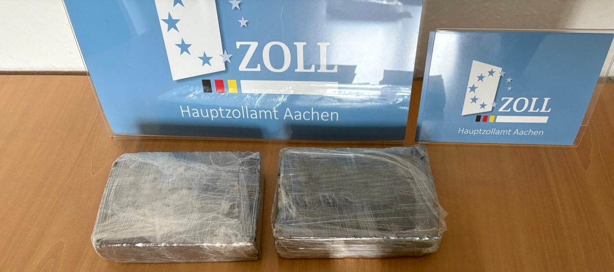 HZA-AC: Mutmaßlicher Drogenkurier per Taxi unterwegs: Aachener Zoll stellt Heroin sicher