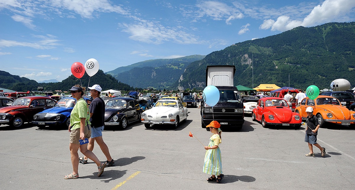 VW feierte ein erfolgreiches Volksfest - &quot;Ohne VW Bus keinen Rock&#039;n&#039;Roll&quot;