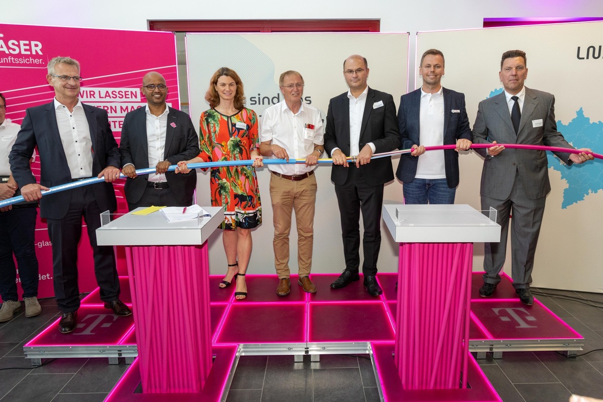 Telekom bündelt Kräfte mit 47 Kommunen