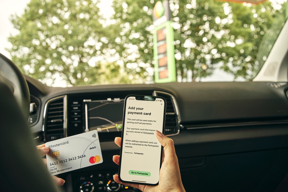 Skoda Auto führt In-car-Payment mit neuem Pay-to-Fuel-Dienst ein