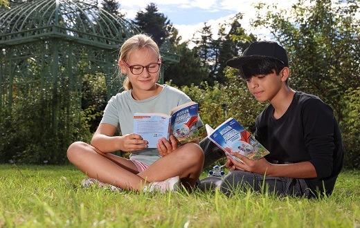 Pressemeldung: Bundesweiter Anmeldestart für Schulen: Buchgeschenke zum Welttag des Buches 2024