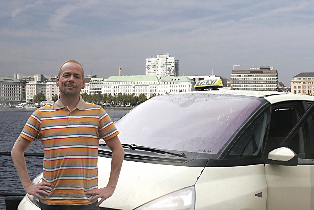 Vor dem &quot;Quiz Taxi&quot; ist man nirgends mehr sicher! Start der dritten Staffel - mit neuen Folgen aus Hamburg, Dresden, Leipzig, Essen und Düsseldorf - ab 17. Oktober 2006 bei kabel eins