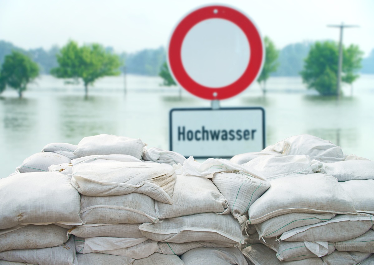 Hochwasser: DEVK gibt Tipps, was im Schadenfall zu beachten ist