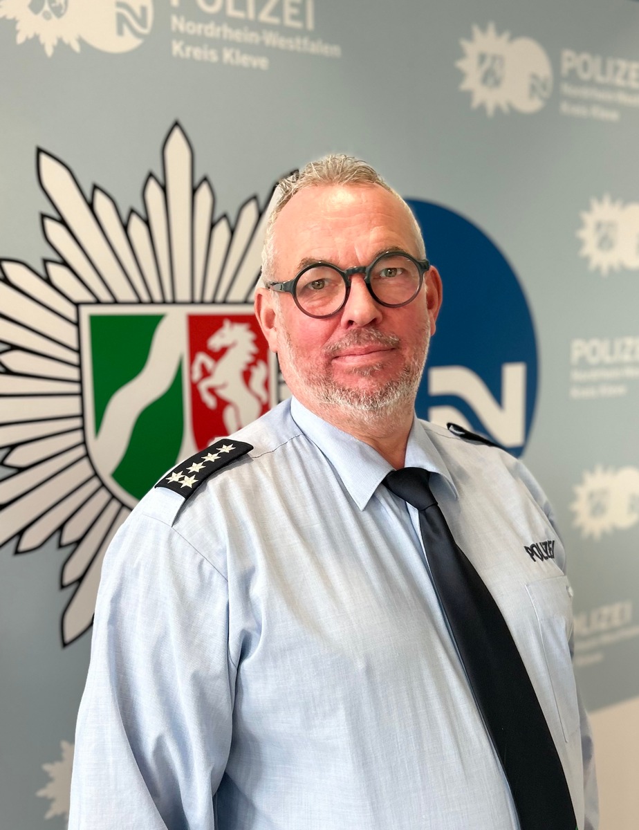 POL-KLE: Erster Polizeihauptkommissar Frank Schneiders ist der neue Leiter der Polizeiwache Goch