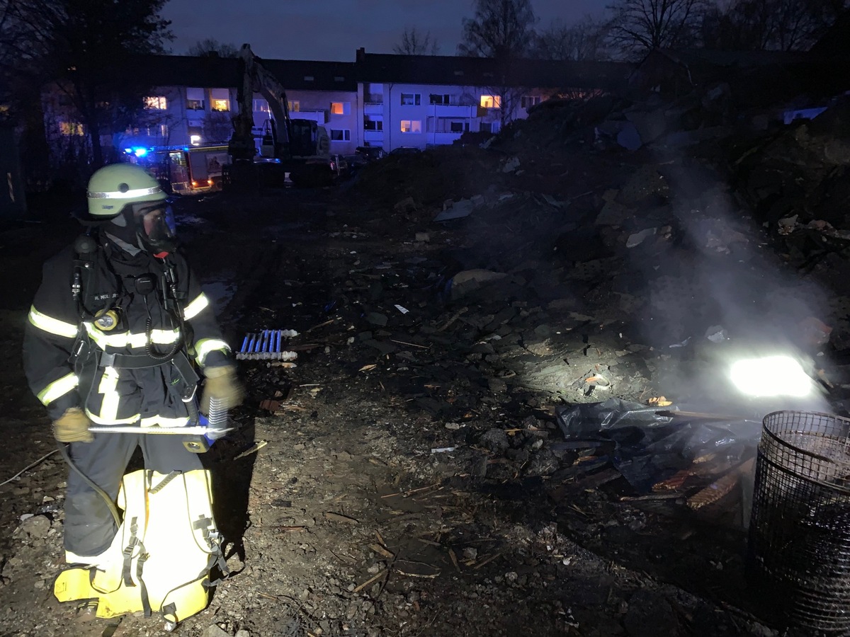 FW-EN: Fünf Einsätze für die Feuerwehr - Das Jahr beginnt einsatzreich!