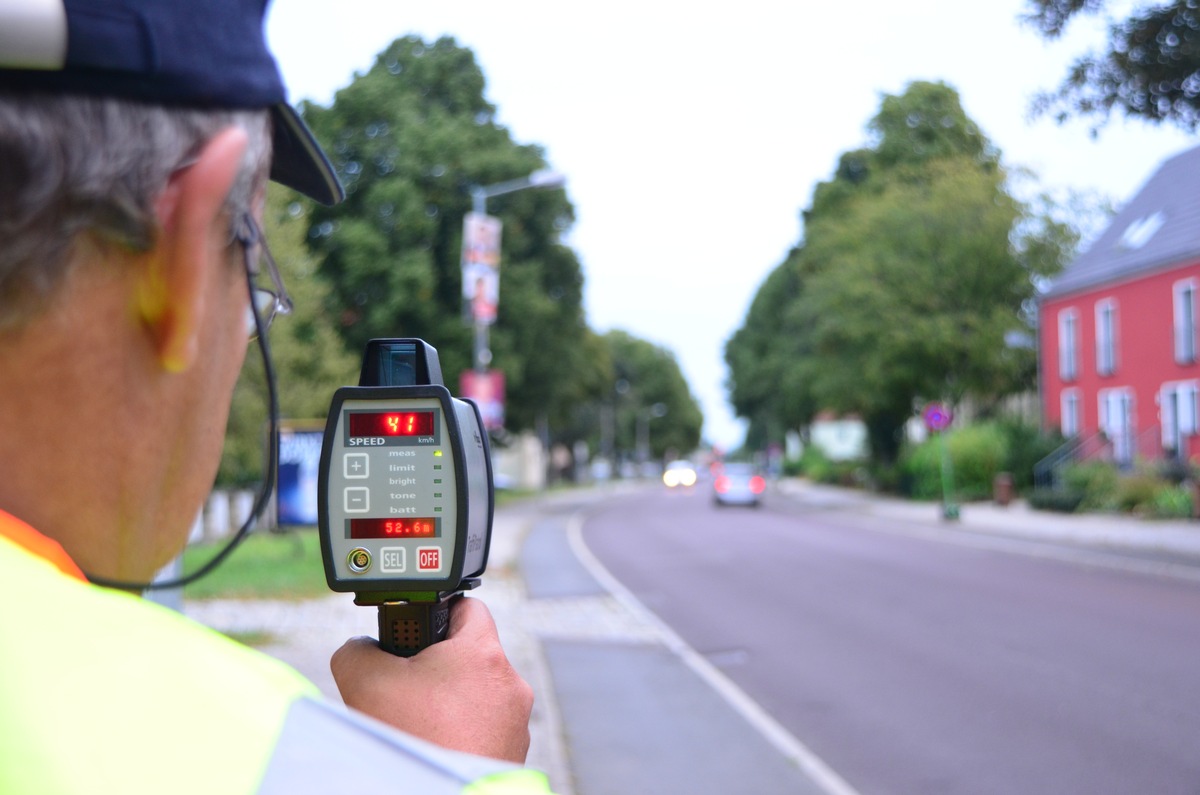 POL-NOM: Verkehrssicherheitswoche des Polizeikommissariats Uslar/Geschwindigkeitsmessungen, Alkohol- und Drogenkontrollen sowie Präventionsmaßnahmen in Uslar und Bodenfelde