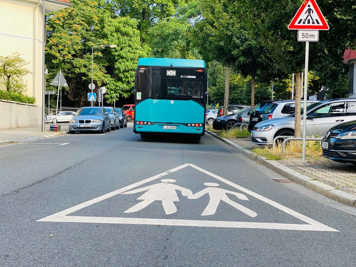 Schulwegtraining in den Ferien - So üben Eltern mit ihren Kindern den Schulweg