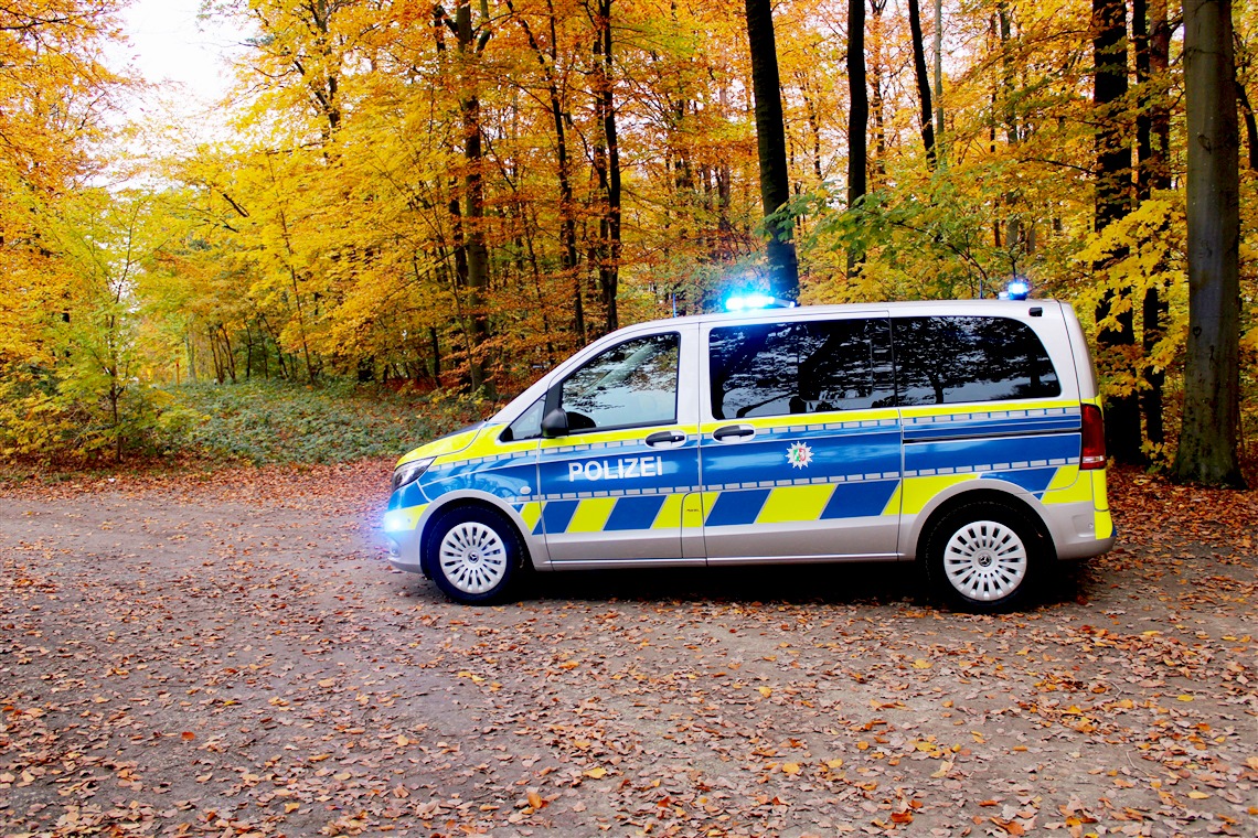 POL-GT: Unser neuer kompakter Mercedes Vito