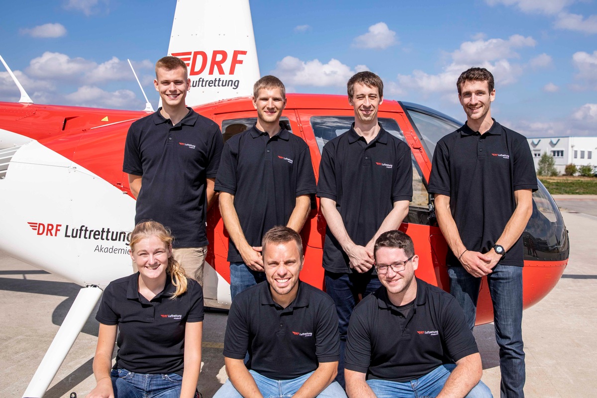 Akademie der DRF Luftrettung erweitert Portfolio / Erste Flugschüler starten Ausbildung zum Berufshubschrauberpiloten