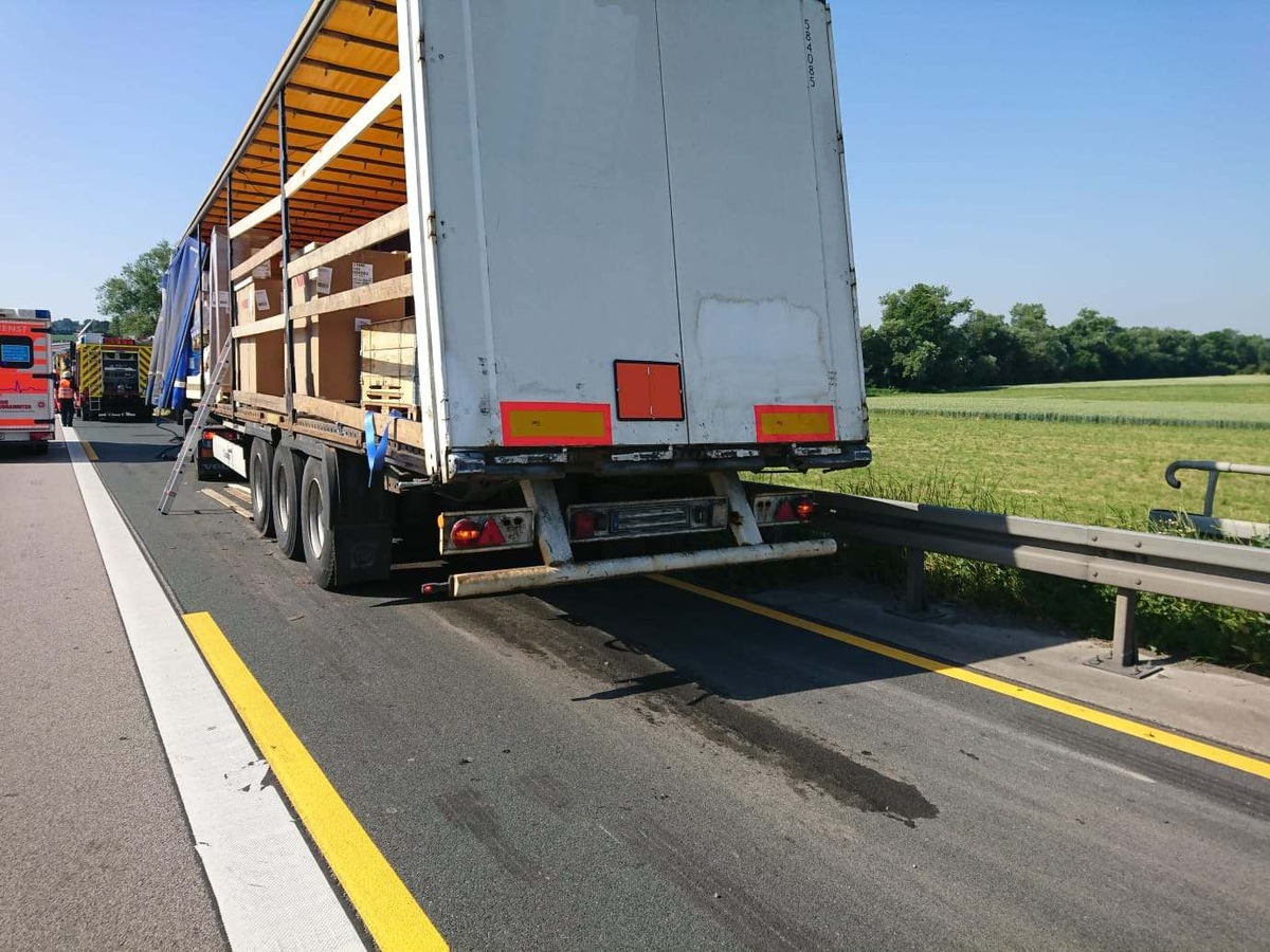 POL-WE: Geduld gefragt nach Unfall auf der Autobahn 5