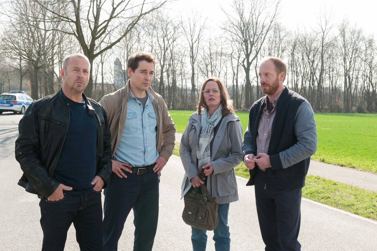 Dreharbeiten für ZDF-Krimi &quot;Das Versprechen&quot; in NRW mit Heino Ferch und Silke Bodenbender (FOTO)