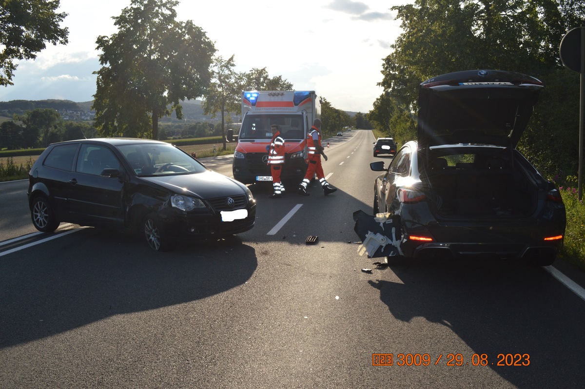 POL-NI: Verkehrsunfall auf B 83