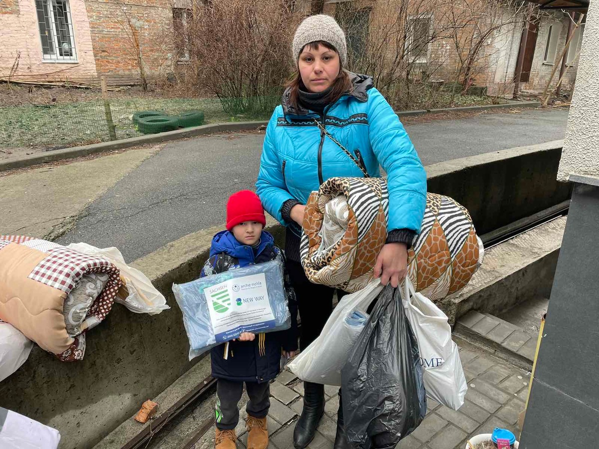 Zerstörte Infrastruktur und eisige Temperaturen: Millionen Menschen in der Ukraine brauchen dringend Hilfe / &quot;Aktion Deutschland Hilft&quot; unterstützt mit Spenden die Hilfe im Winter