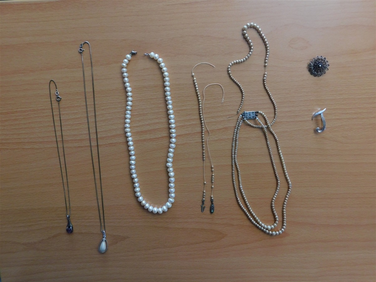 POL-GT: Schmuck aufgefunden - Besitzer gesucht