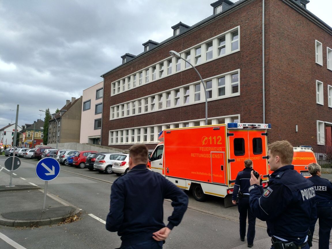 FW-BO: Pfefferspray in Hauptschule