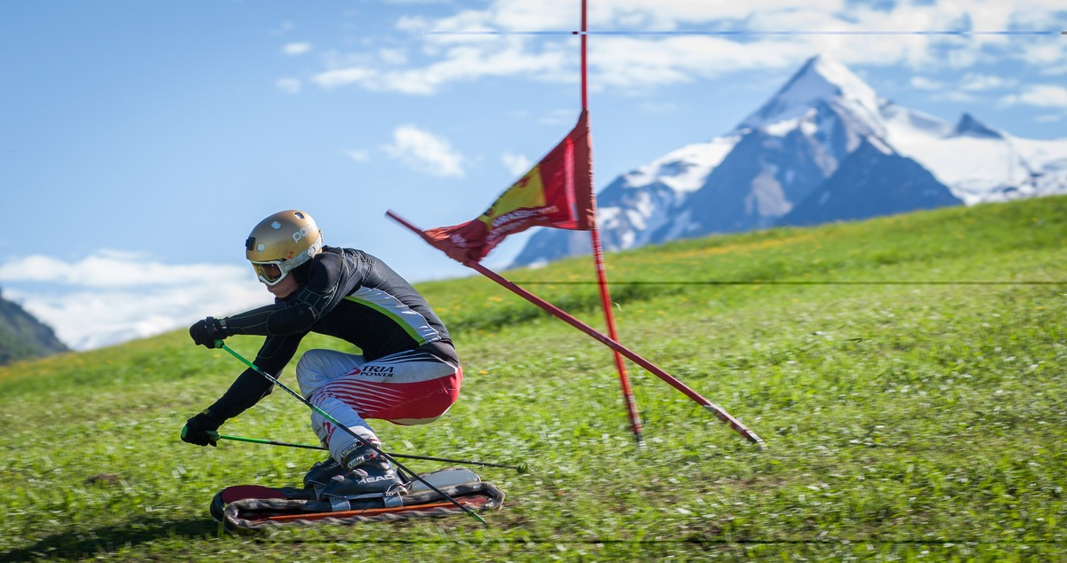 Internationaler Grasski Weltcup zu Gast in Kaprun   - BILD