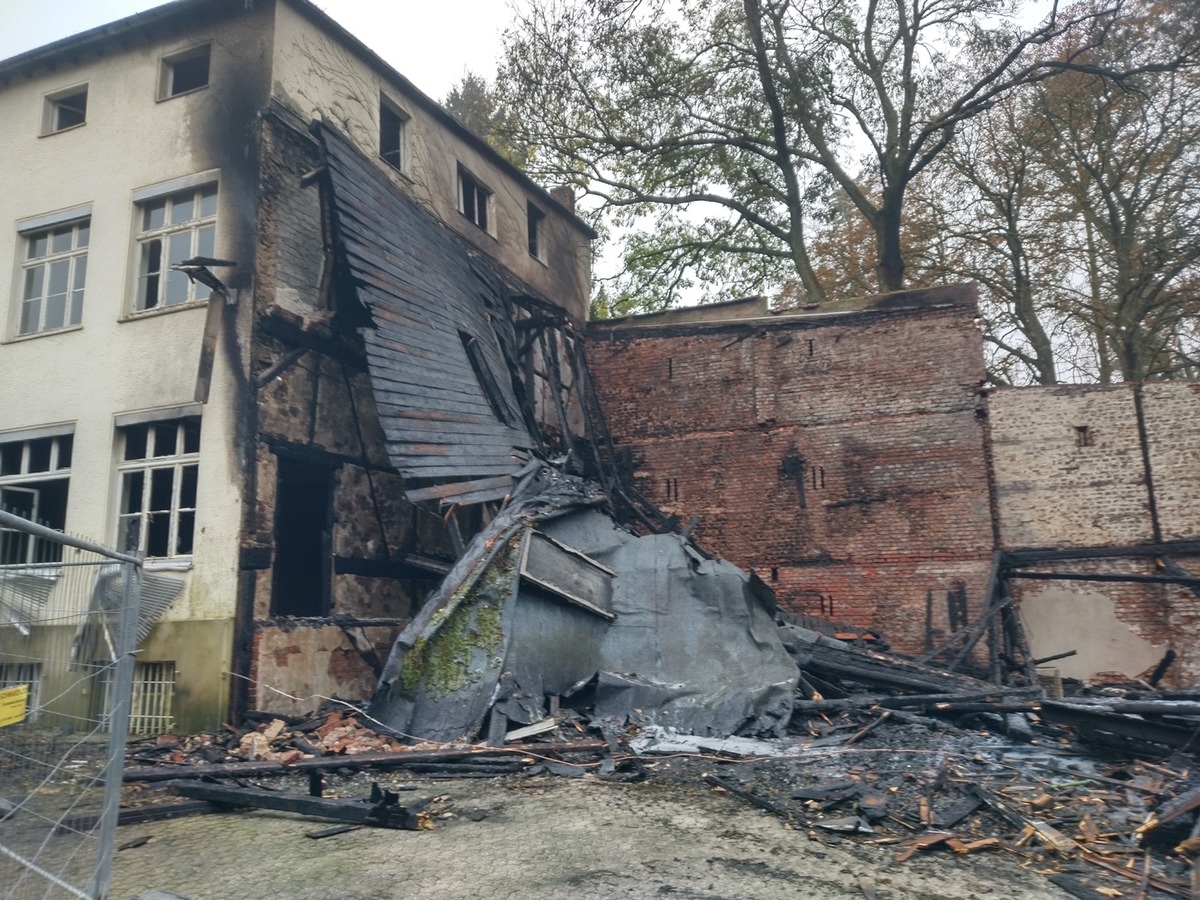 FW-HAAN: Fortschreibung: Großbrand in der Innenstadt