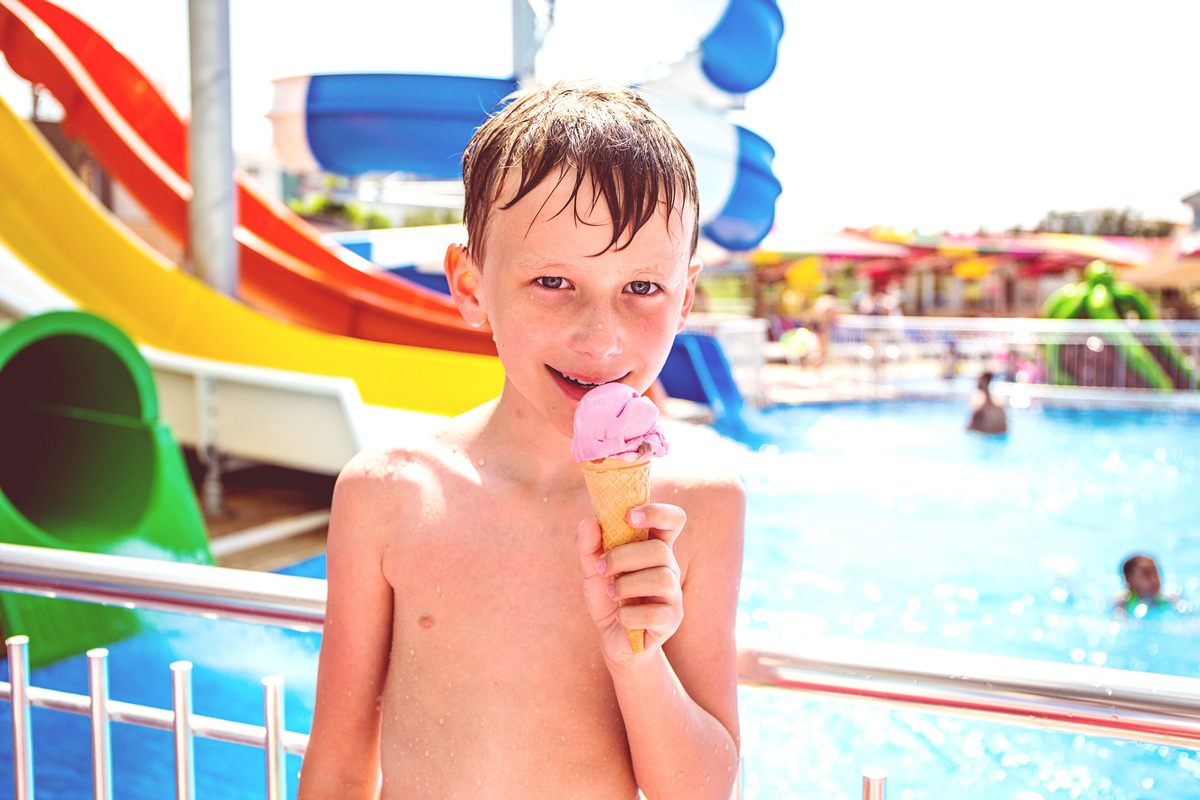 Baden ohne Bienenstich: Wichtige Hinweise für einen sorgenfreien Besuch im Freibad