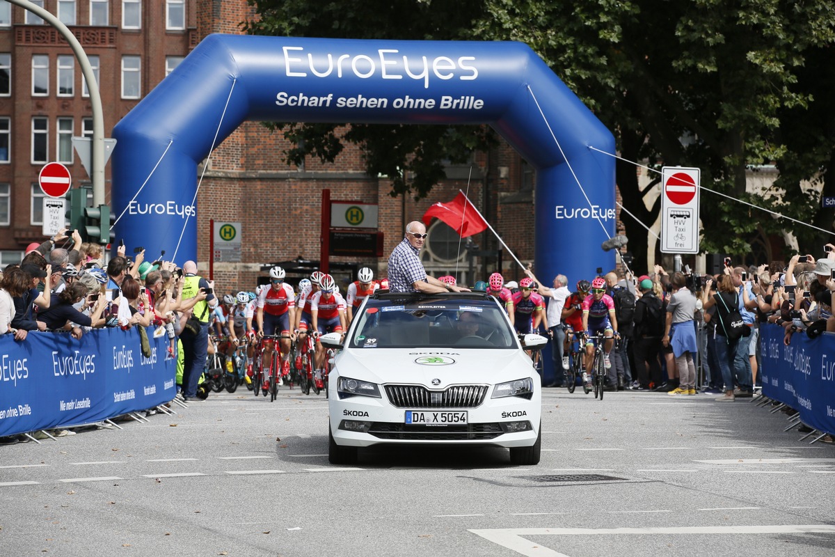 SKODA mobilisiert die EuroEyes Cyclassics als Hauptsponsor und Fahrzeugpartner (FOTO)