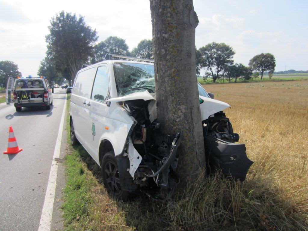 POL-WL: Bahlburg - Schwerer Verkehrsunfall