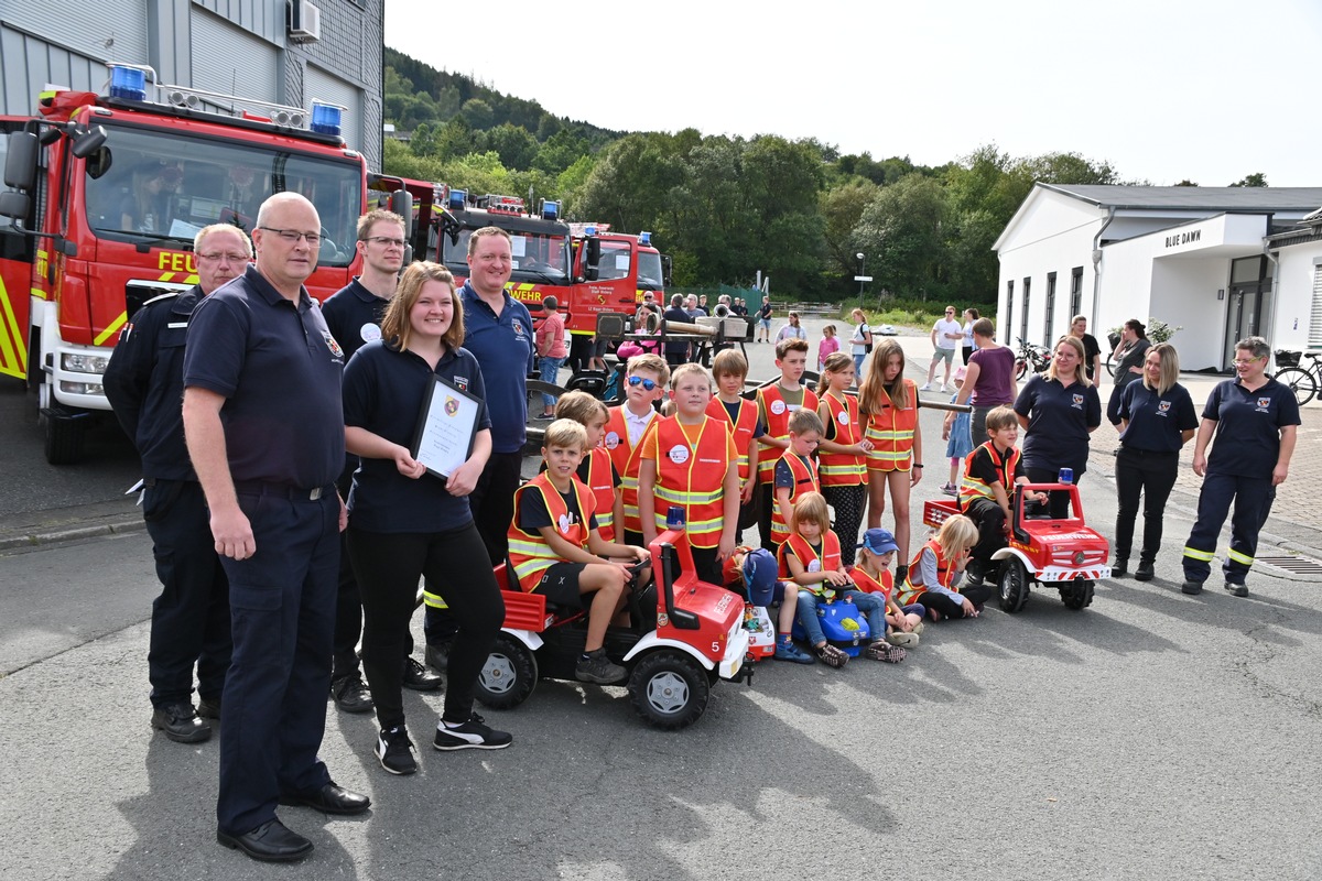 FF Olsberg: Feuerwehrfest beim Löschzug Bigge - Olsberg erfolgreich