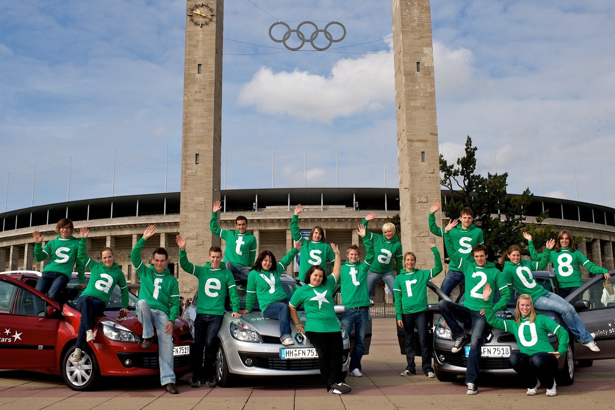 &quot;safety stars 2008&quot;: Die Sieger stehen fest / Vanessa Großmann ist Deutschlands beste Fahranfängerin