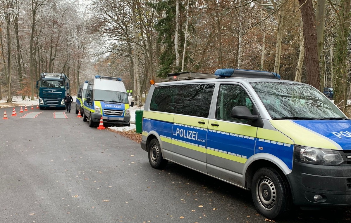 POL-HST: Großkontrolle des Autobahn- und Verkehrspolizeireviers auf der B105