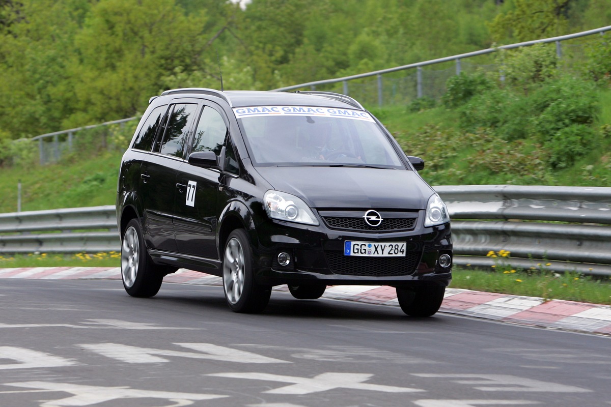 Rundenrekord des Zafira OPC auf der Nürburgring-Nordschleife