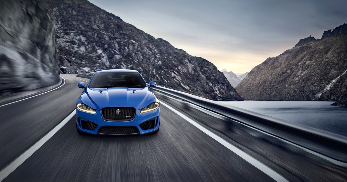 Europa Premiere auf dem Genfer Automobilsalon: Jaguar XFR-S - 550 PS stark und 300 km/h schnell (BILD)