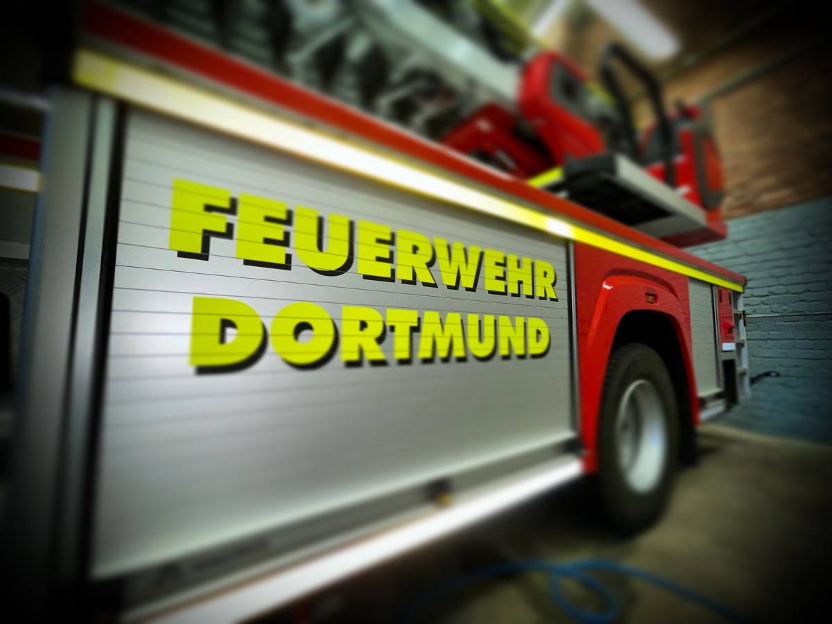 FW-DO: Feuer in Kinderzimmer durch entzündetes Spielzeug