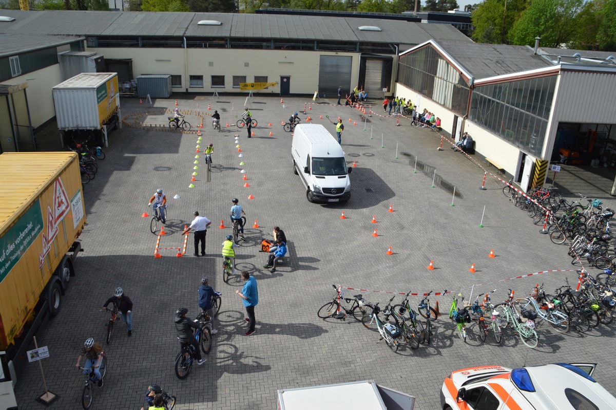 POL-OS: Osnabrück - Großer Fahrradaktionstag