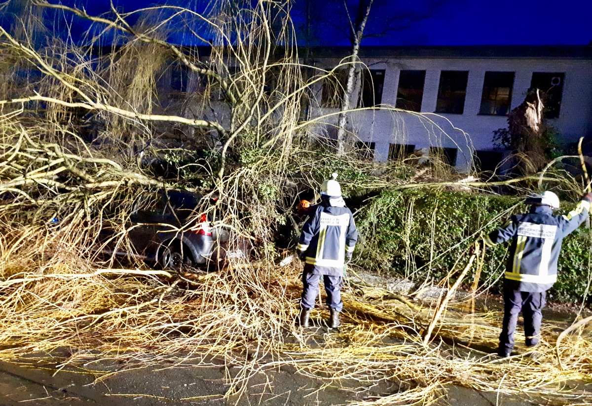 FW-BO: 2. Meldung zur Sturmlage in Bochum