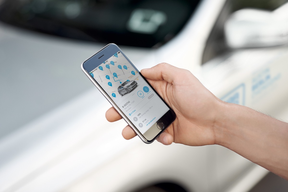 Ausgezeichnet: car2go erhält Connected Car Award 2017