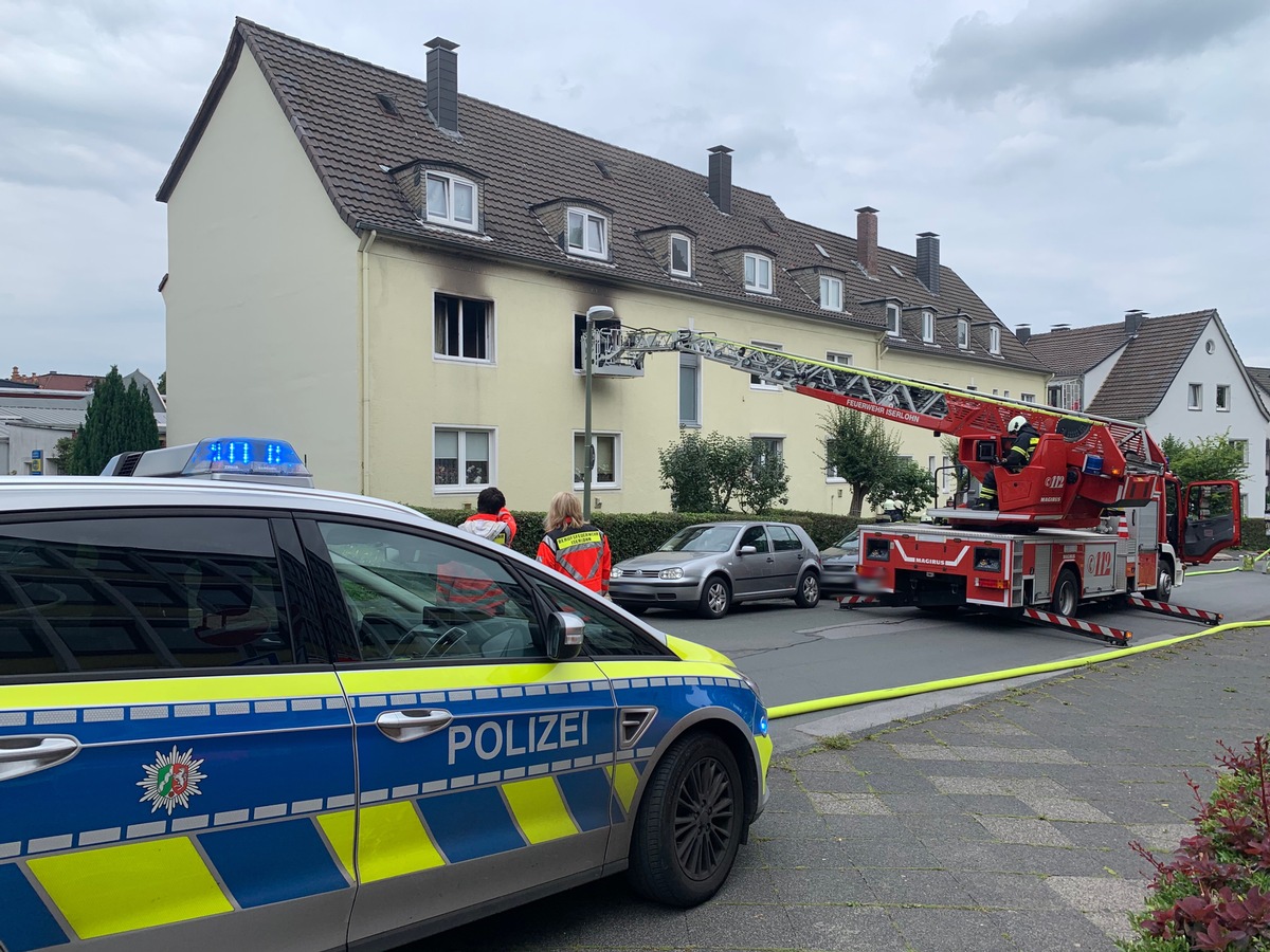 POL-MK: Ein Leichtverletzter nach Brand in Mehrfamilienhaus