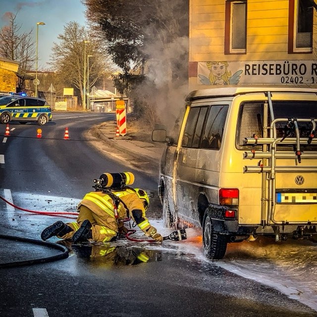 FW-Stolberg: Einsatzreicher Vormittag für die Feuerwehr Stolberg