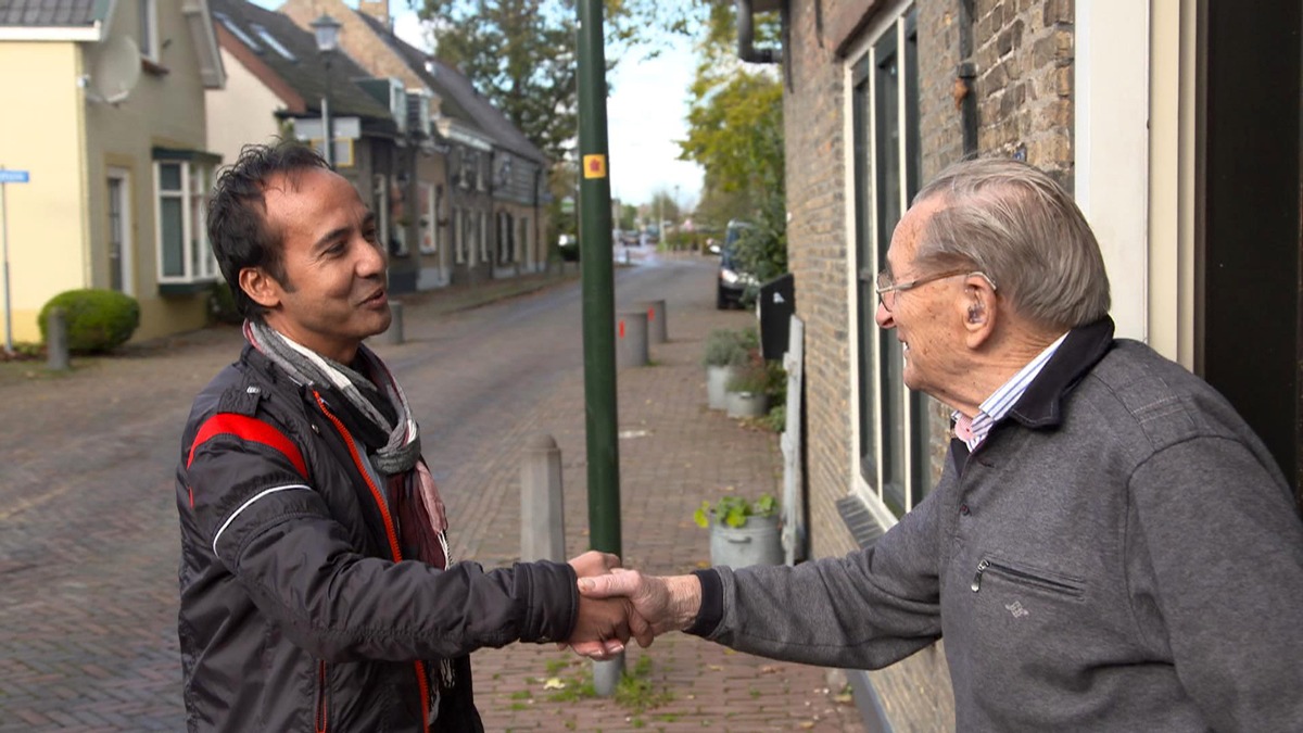 Zuhause alt werden: &quot;plan b&quot; im ZDF über Helfer statt Heim (FOTO)