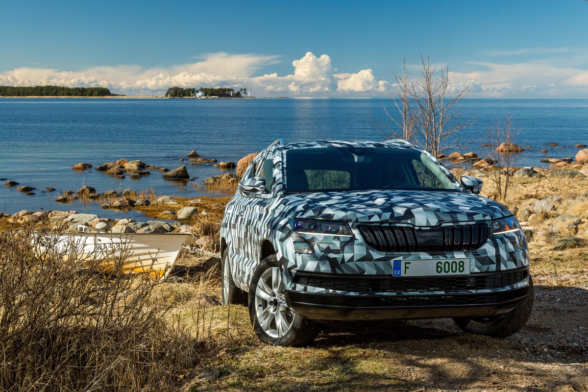 Neues Angebot in der SUV-Kompaktklasse: der SKODA KAROQ (FOTO)