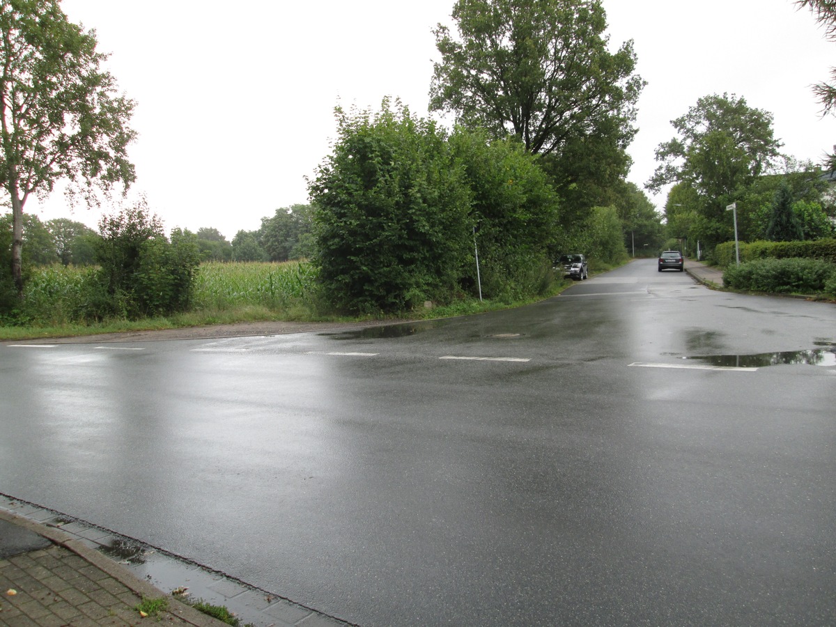 POL-SE: Kaltenkirchen: Überfall auf Ehepaar in Oersdorf am 28. August 2013 - Standort eines möglichen Fluchtfahrzeuges ermittelt