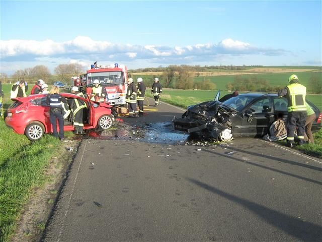 POL-PDNW: Verkehrsunfall mit drei schwer Verletzten im Bereich der PI Grünstadt