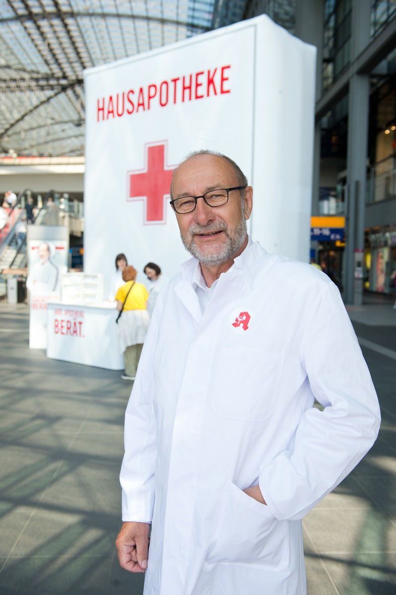 Tag der Apotheke: Deutschlands größte Hausapotheke eröffnet (BILD)