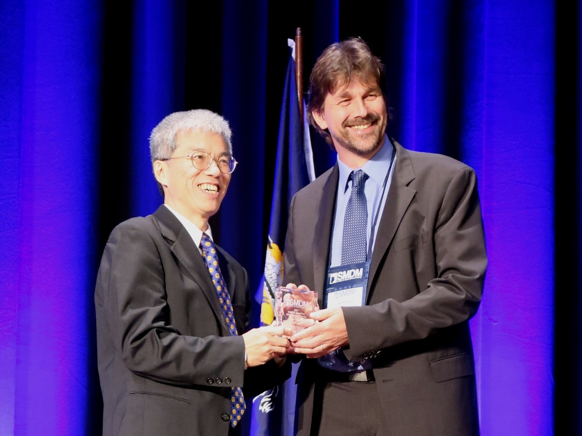 UMIT Professor Uwe Siebert receives SMDM Award and becomes SMDM President